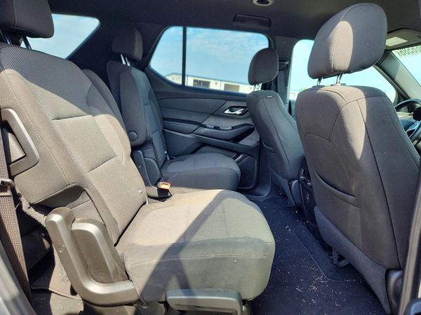 2023 CHEVROLET TRAVERSE LT