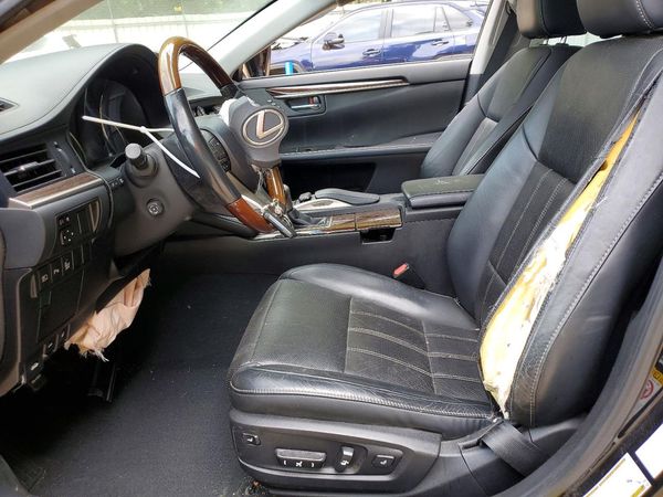 2016 LEXUS ES 350