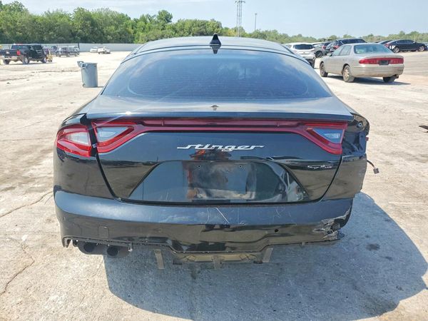 2020 KIA STINGER Base