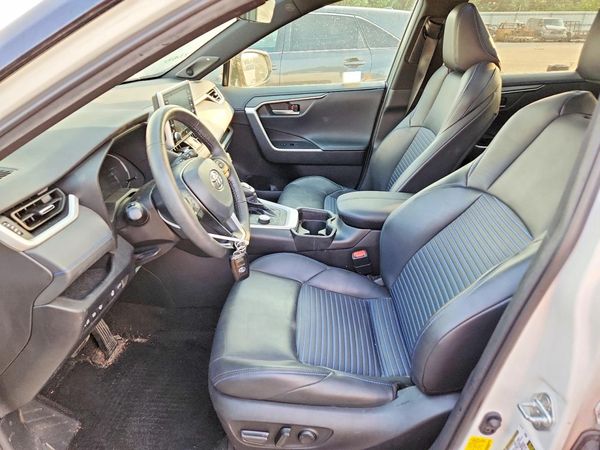 2021 TOYOTA RAV4 XSE HV