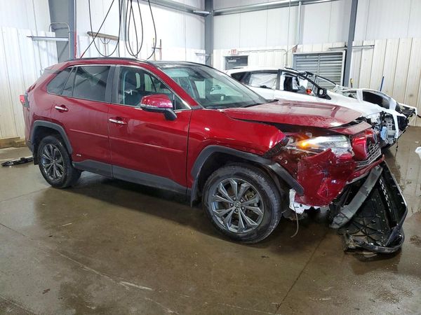 2023 TOYOTA RAV4 Limited