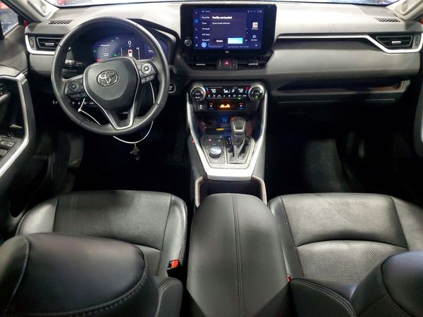 2023 TOYOTA RAV4 Limited
