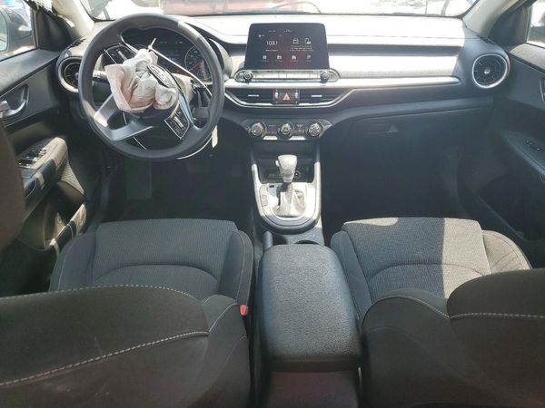 2021 KIA FORTE FE, LXS