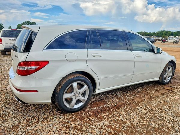 2011 MERCEDES-BENZ R R350 4-MATIC