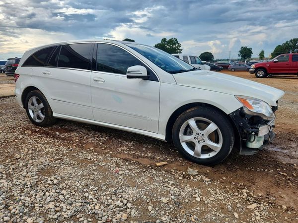 2011 MERCEDES-BENZ R R350 4-MATIC