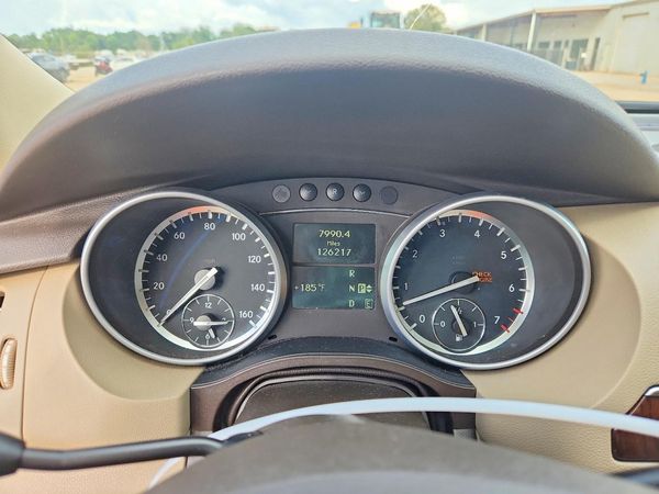 2011 MERCEDES-BENZ R R350 4-MATIC