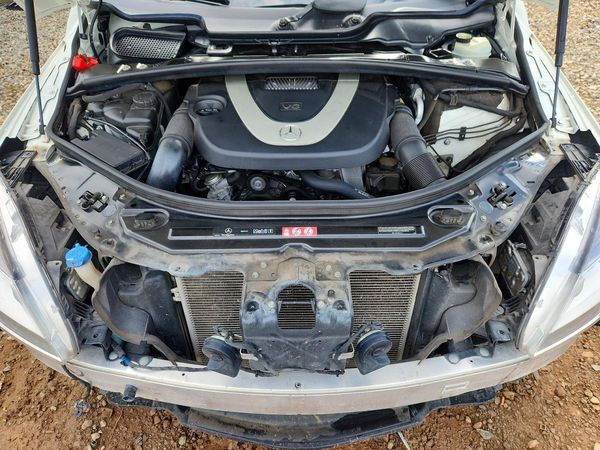 2011 MERCEDES-BENZ R R350 4-MATIC