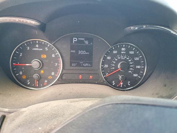 2017 KIA FORTE LX Base