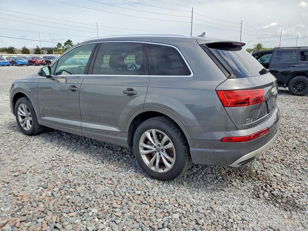2017 AUDI Q7