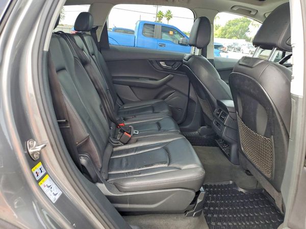 2017 AUDI Q7