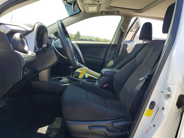 2016 TOYOTA RAV4 XLE (M Grade)