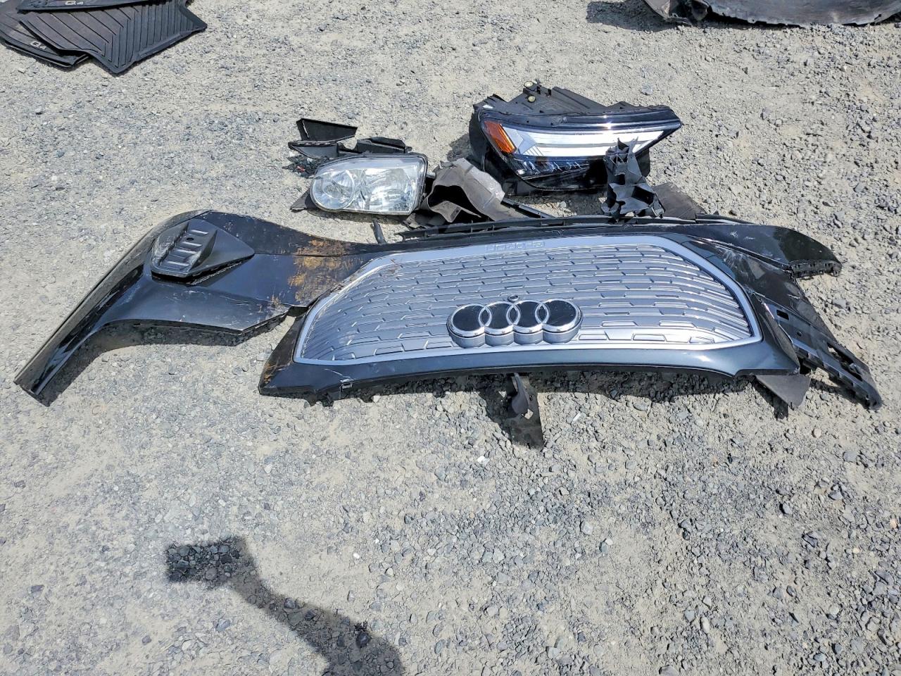 2022 AUDI Q4 E-TRON quattro Premium