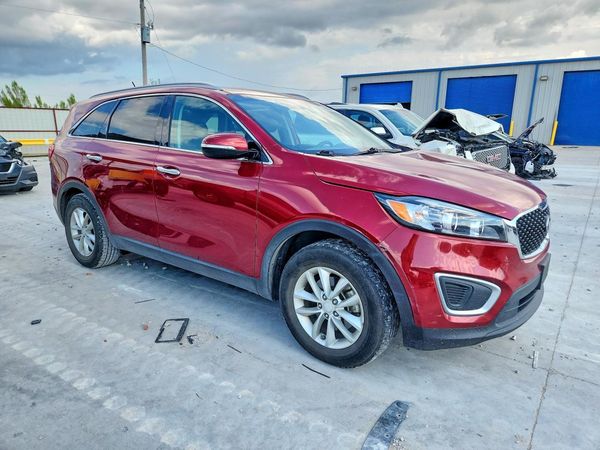 2017 KIA SORENTO L, LX