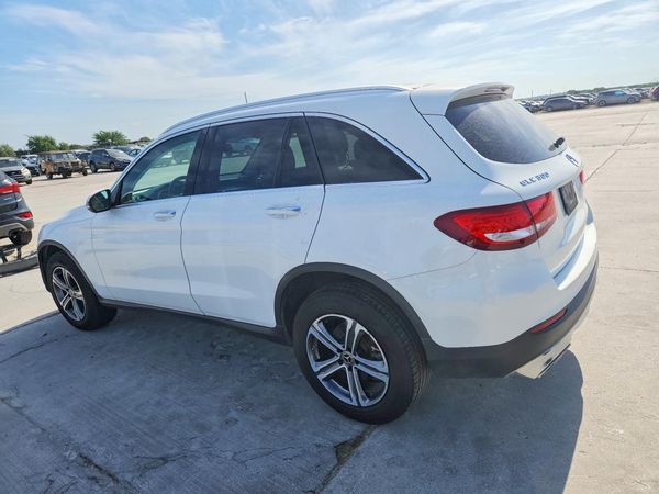 2018 MERCEDES-BENZ GLC GLC300
