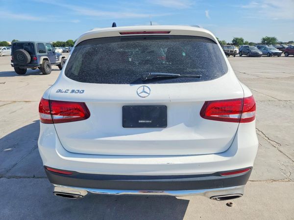2018 MERCEDES-BENZ GLC GLC300