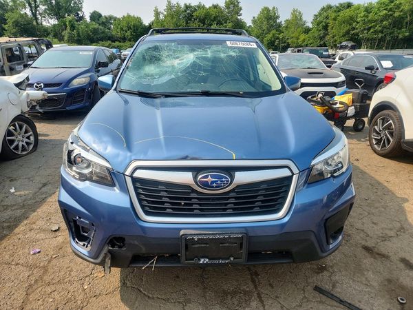 2020 SUBARU FORESTER