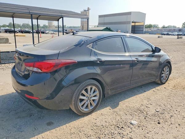 2015 HYUNDAI ELANTRA GLS(Middle)