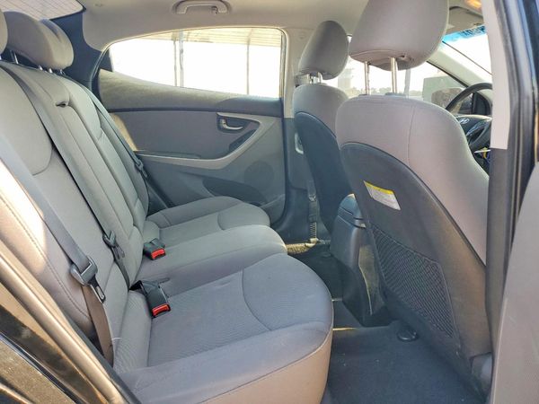 2015 HYUNDAI ELANTRA GLS(Middle)
