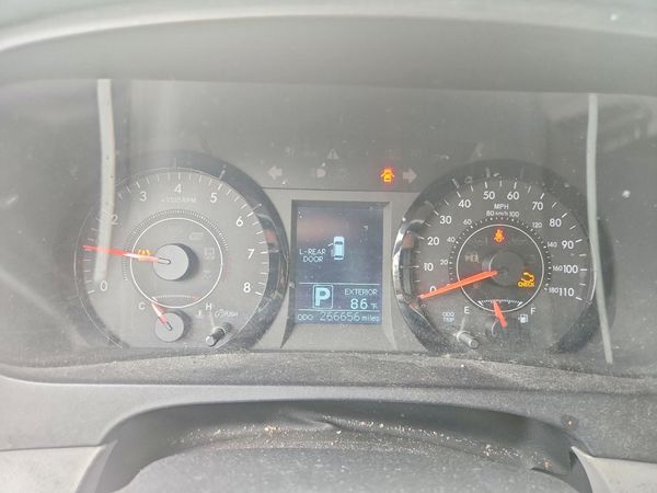 2017 TOYOTA SIENNA L
