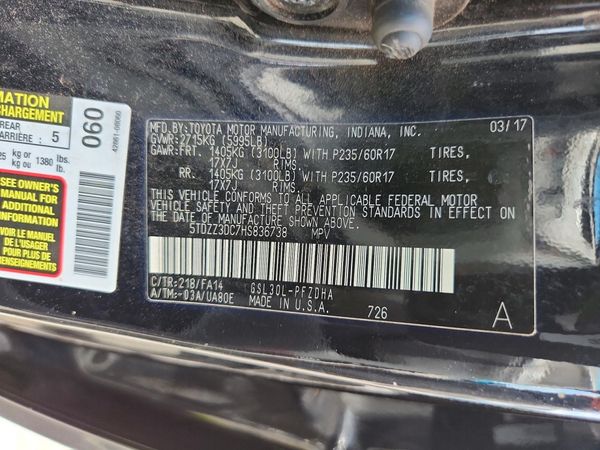 2017 TOYOTA SIENNA L
