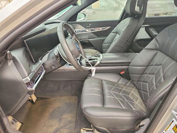 2025 BMW ALL OTHER eDrive50 — DENT