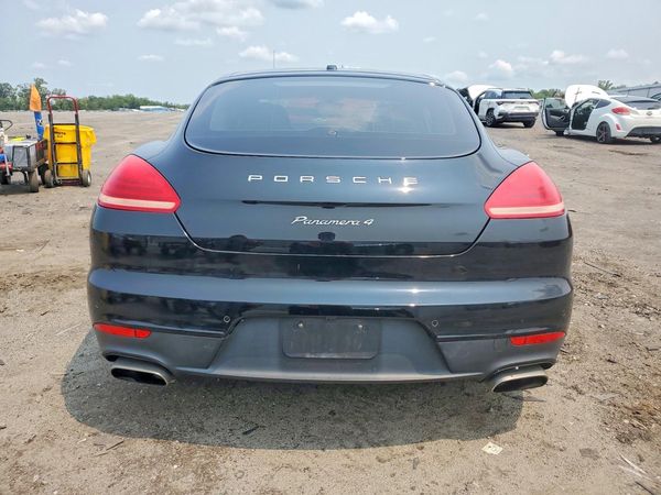 2014 PORSCHE PANAMERA Base (2WD), 4 (4WD)