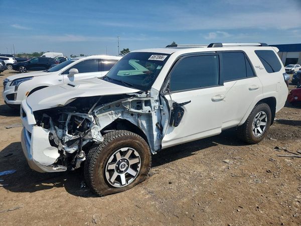 2018 TOYOTA 4RUNNER