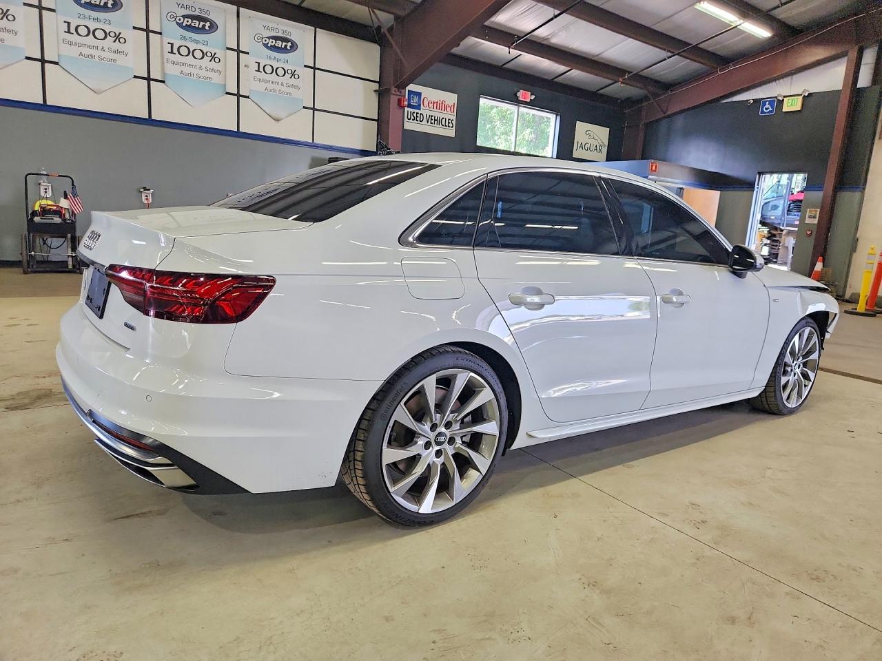 2022 AUDI A4