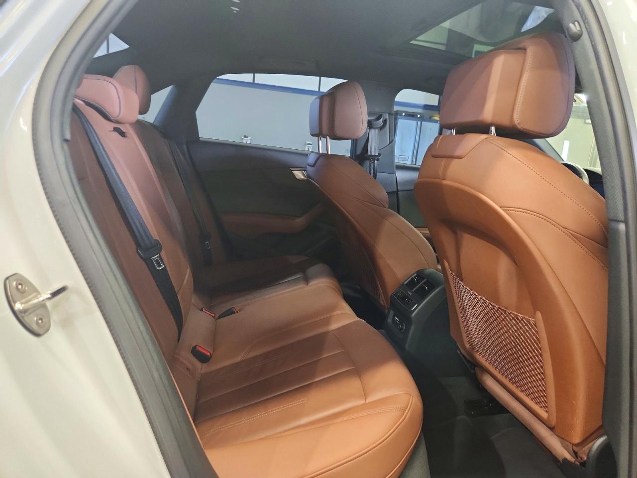 2022 AUDI A4