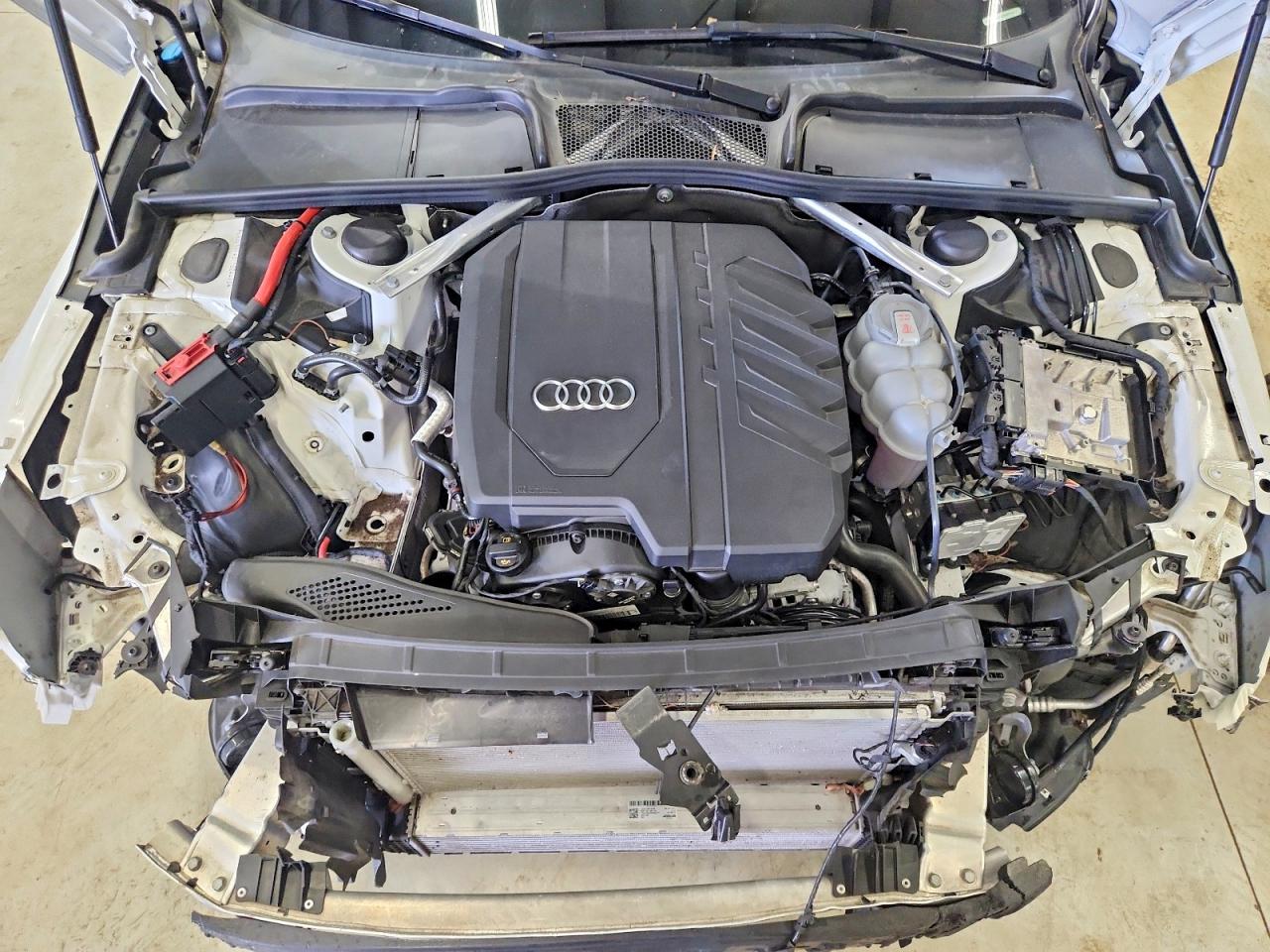 2022 AUDI A4
