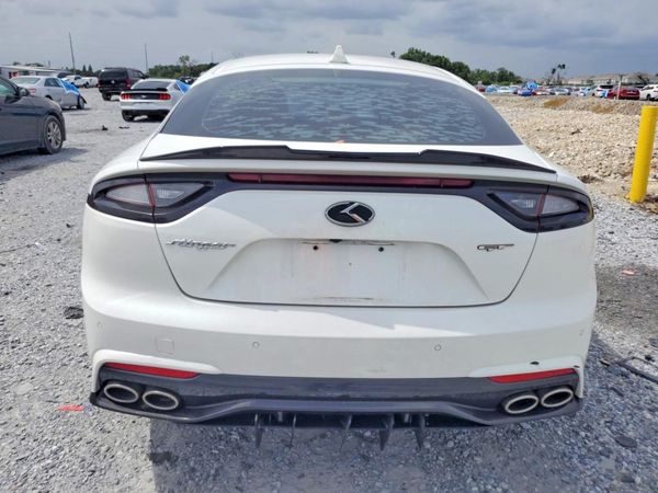 2019 KIA STINGER Base