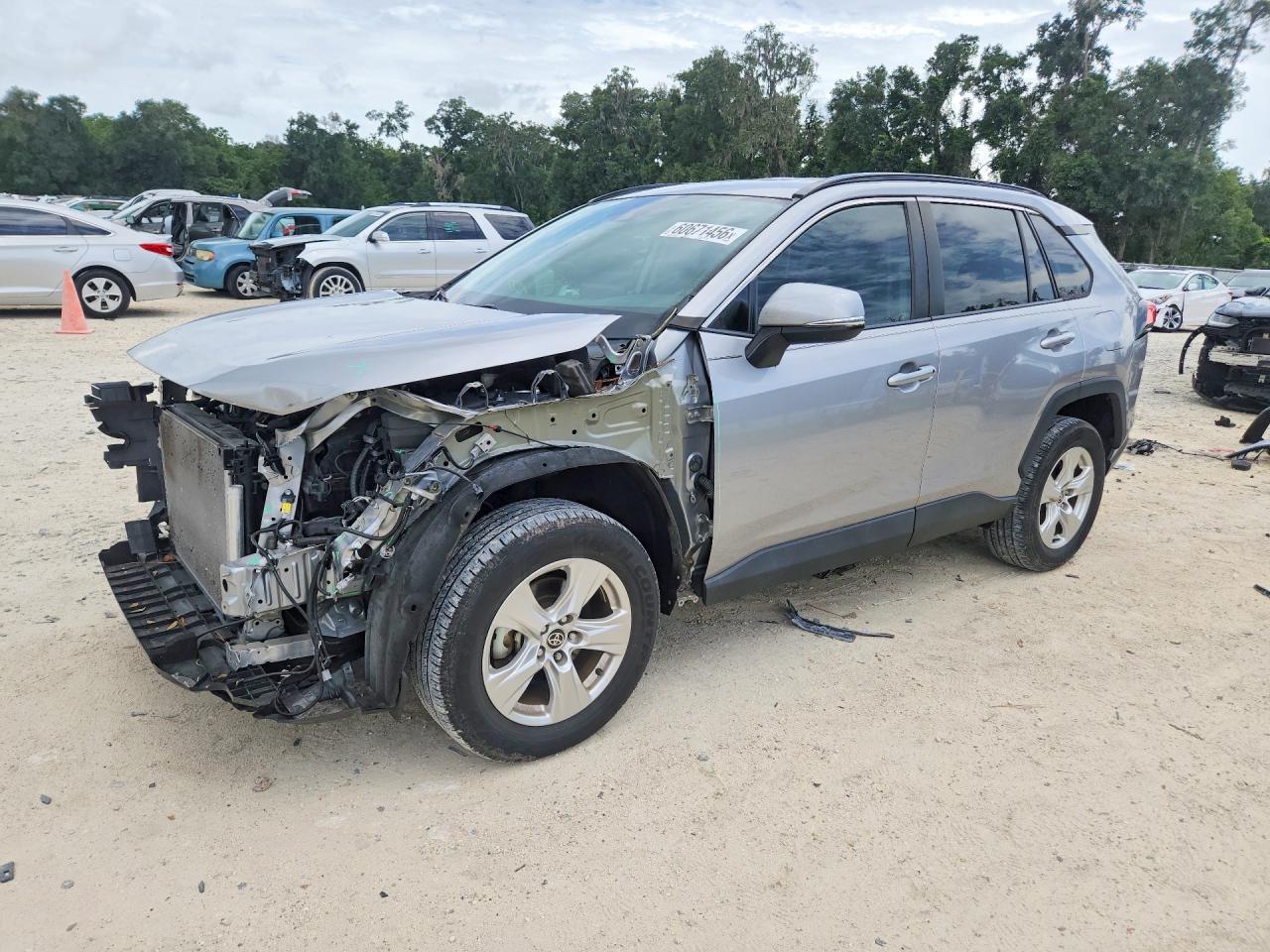 2021 TOYOTA RAV4 XLE
