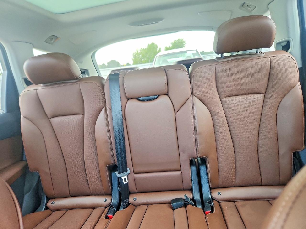 2019 AUDI Q7 quattro Prestige