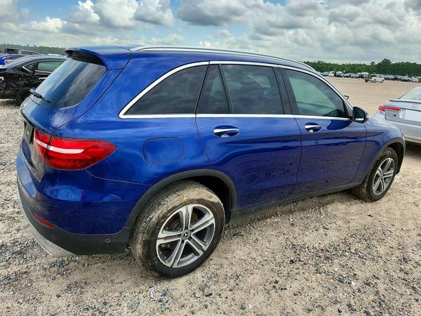2018 MERCEDES-BENZ GLC GLC300