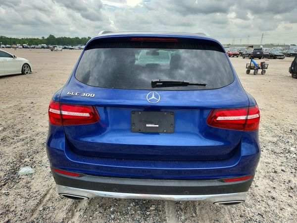 2018 MERCEDES-BENZ GLC GLC300
