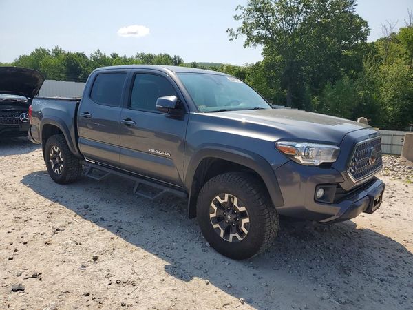 2019 TOYOTA TACOMA SR5