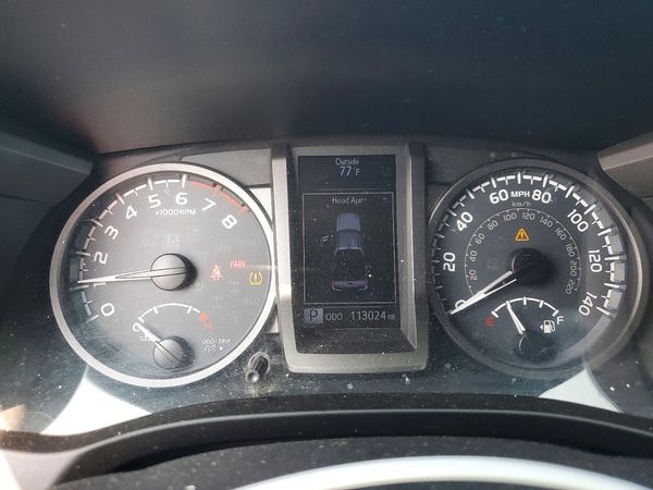 2019 TOYOTA TACOMA SR5