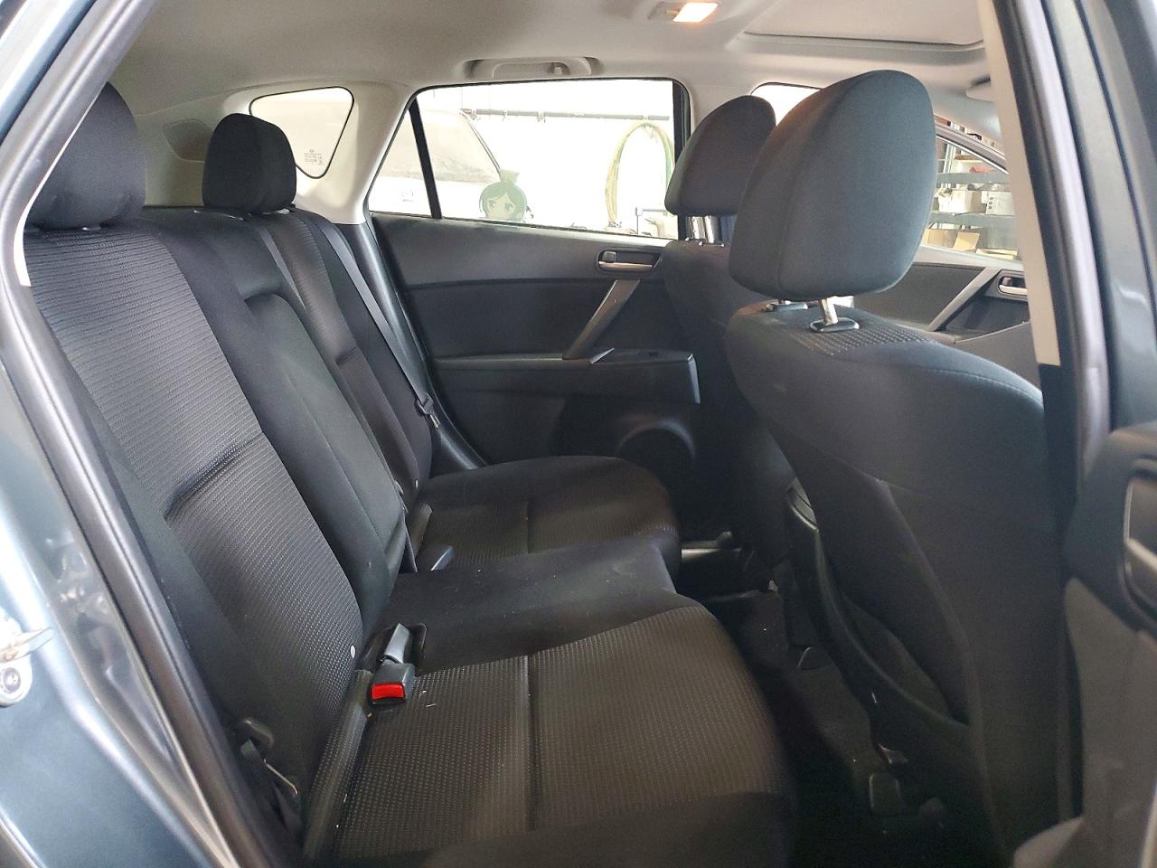 2013 MAZDA 3 Touring/GS