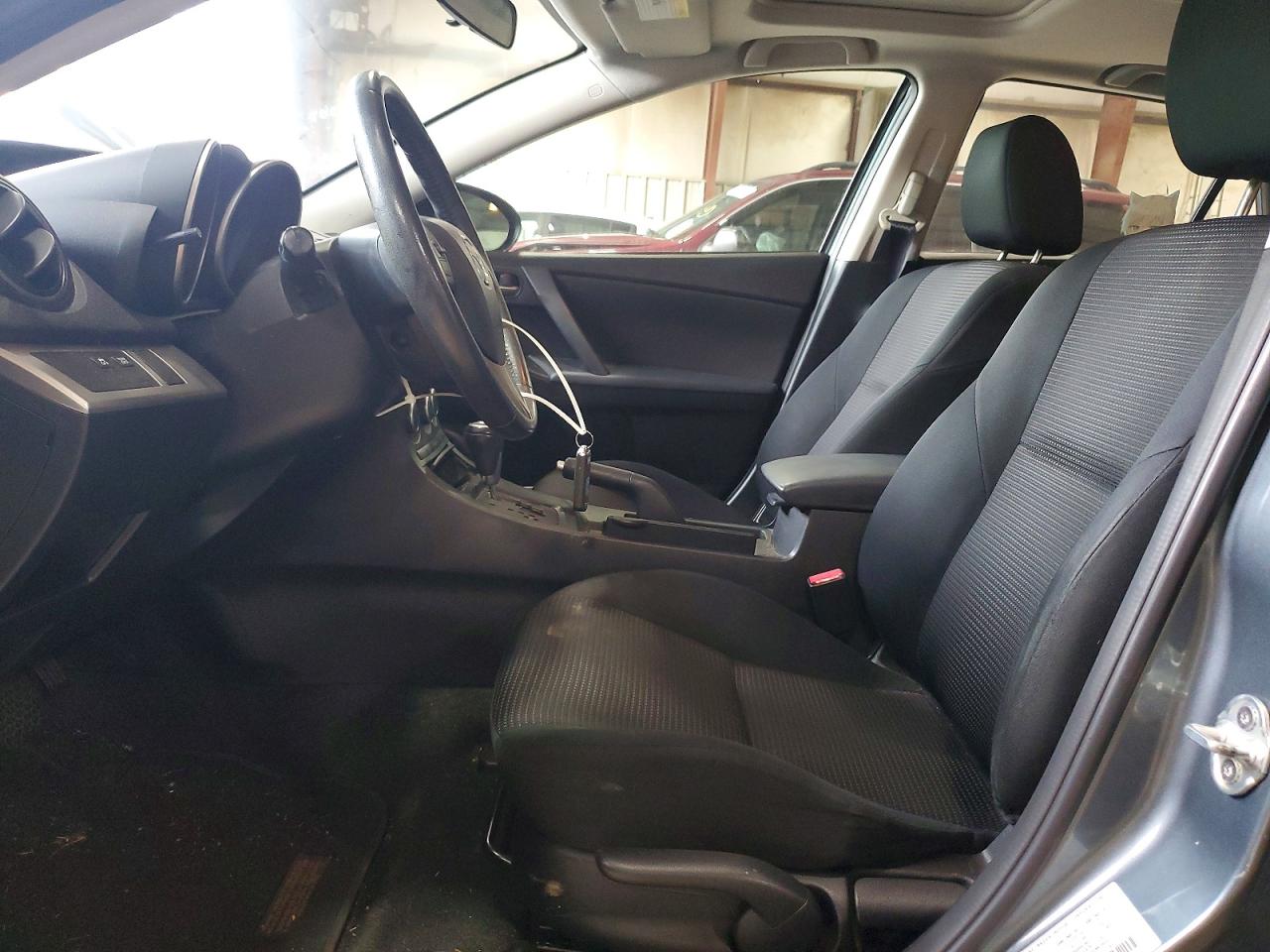 2013 MAZDA 3 Touring/GS
