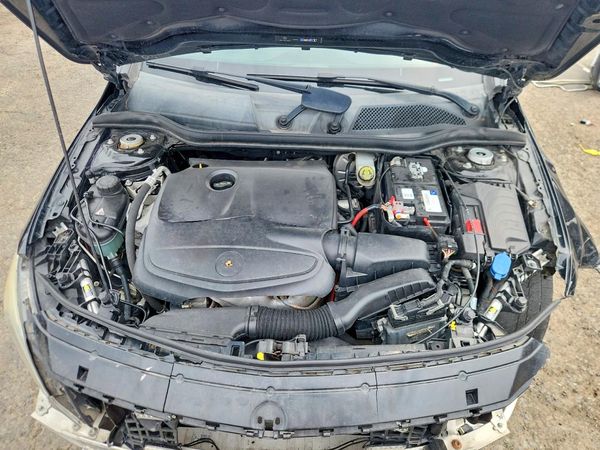 2014 MERCEDES-BENZ CLA CLA250