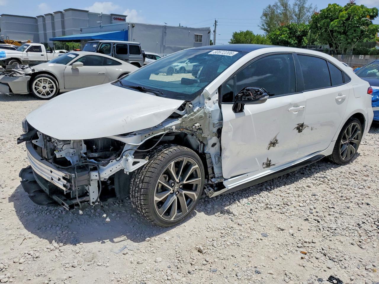 2022 TOYOTA COROLLA