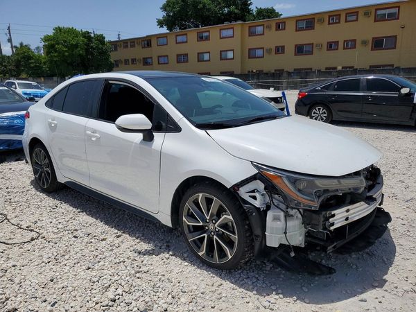 2022 TOYOTA COROLLA