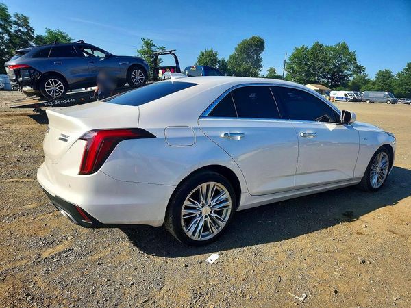 2020 CADILLAC CT4