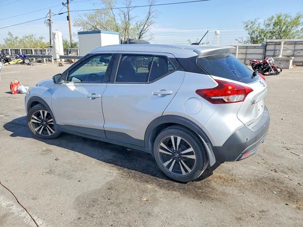 2020 NISSAN KICKS