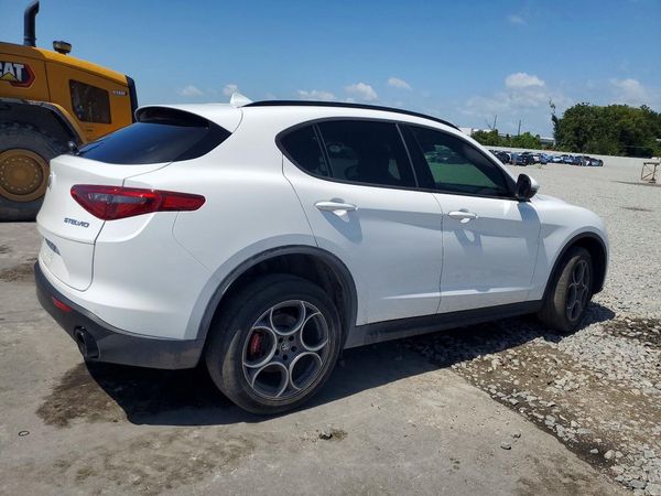 2022 ALFA ROMEO STELVIO RWD
