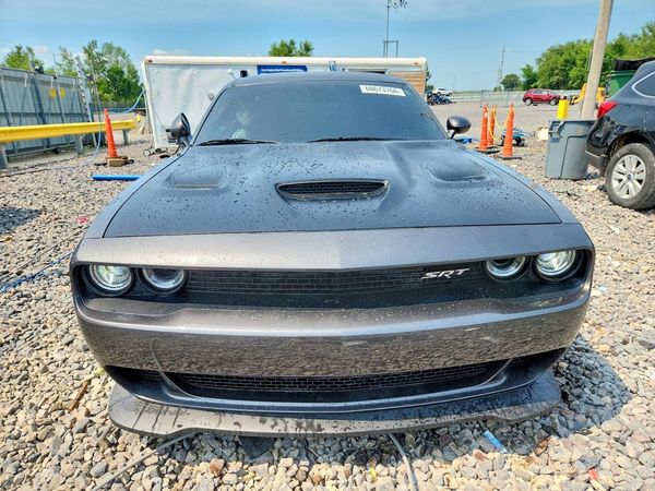 2016 DODGE CHALLENGER SRT HELLCAT