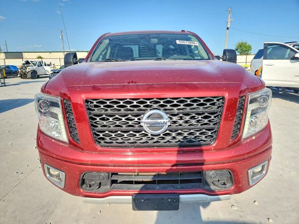 2018 NISSAN TITAN