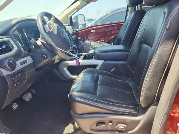 2018 NISSAN TITAN