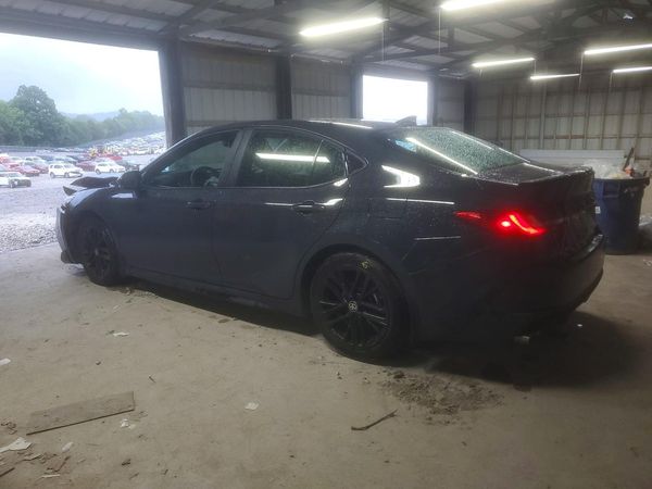 2025 TOYOTA CAMRY
