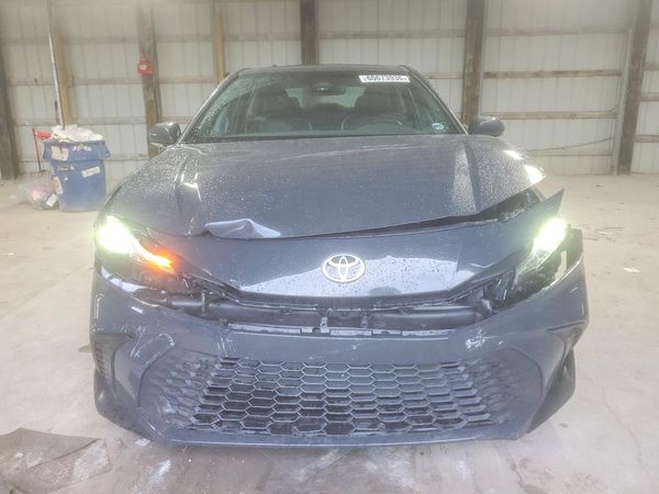 2025 TOYOTA CAMRY